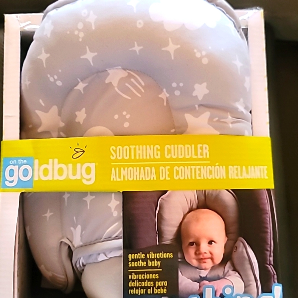 Baby soothing cuddler